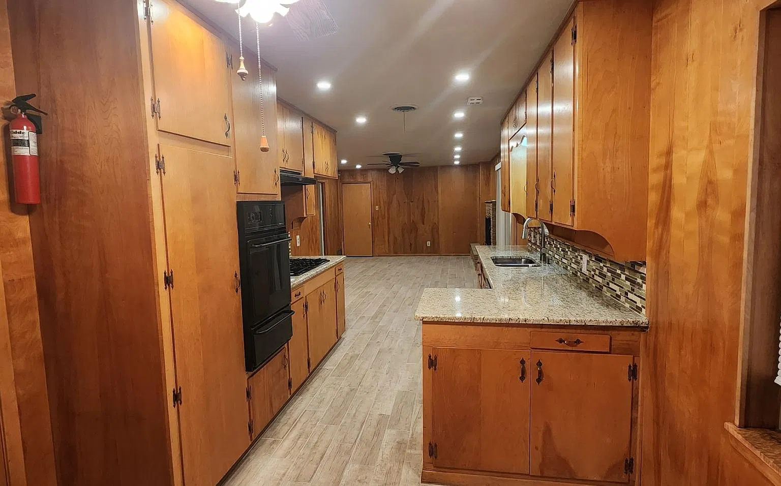 3 bed, 1538 sqft, $2,295 — Photo 4