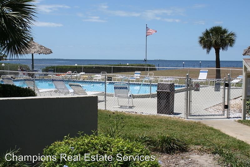 1st image of 645 Windrush Bay Dr