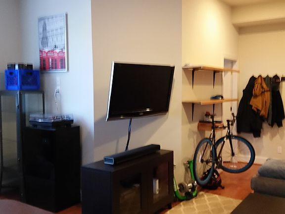 Living/Dining Area