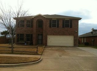 6004 Lorenzo Dr, Grand Prairie, TX 75052