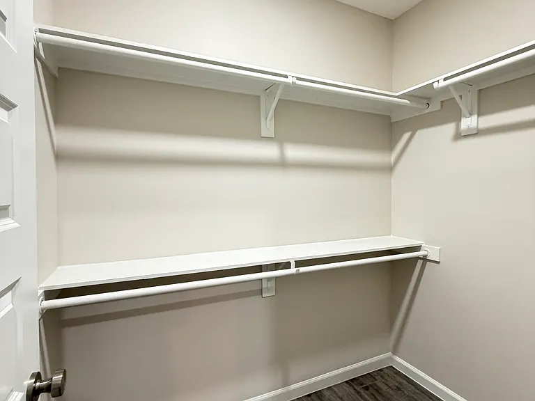 3800 Ventura Ave #2 — Photo 11