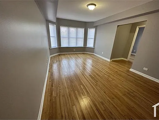 7542 S Stewart Ave — Photo 12