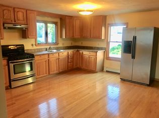 5 Peck Ave, Plymouth, MA 02360