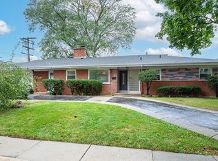 6756 N Keating Ave, Lincolnwood, IL 60712