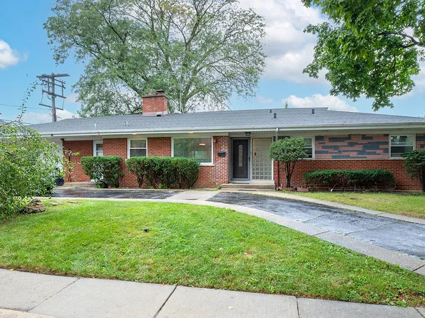 6756 N Keating Ave, Lincolnwood, IL 60712