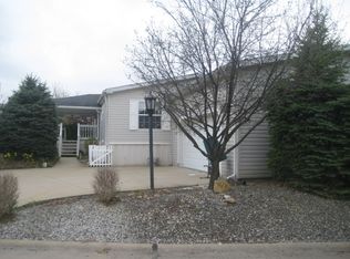 1580 Birdie Ln, Painesville, OH 44077
