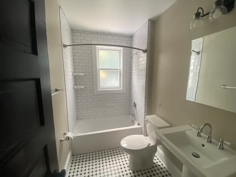 3108 E Leigh St #B — Photo 6
