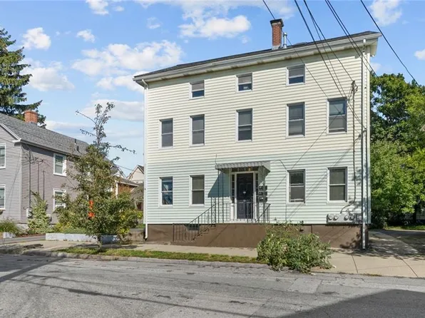 224 Power St, Providence, RI 02906
