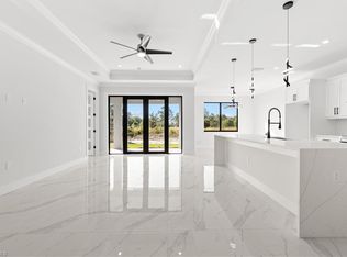 2745 31st AVE NE, NAPLES, FL 34120