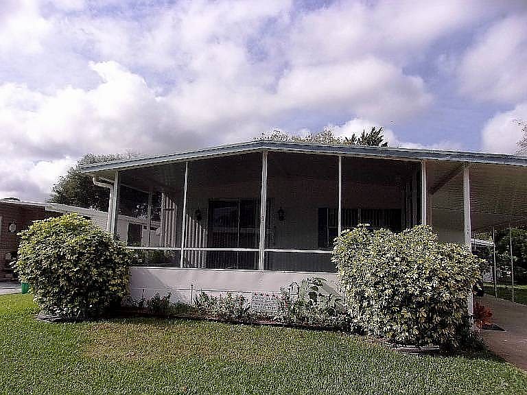 1st image of 1335 Fleming Ave #116
