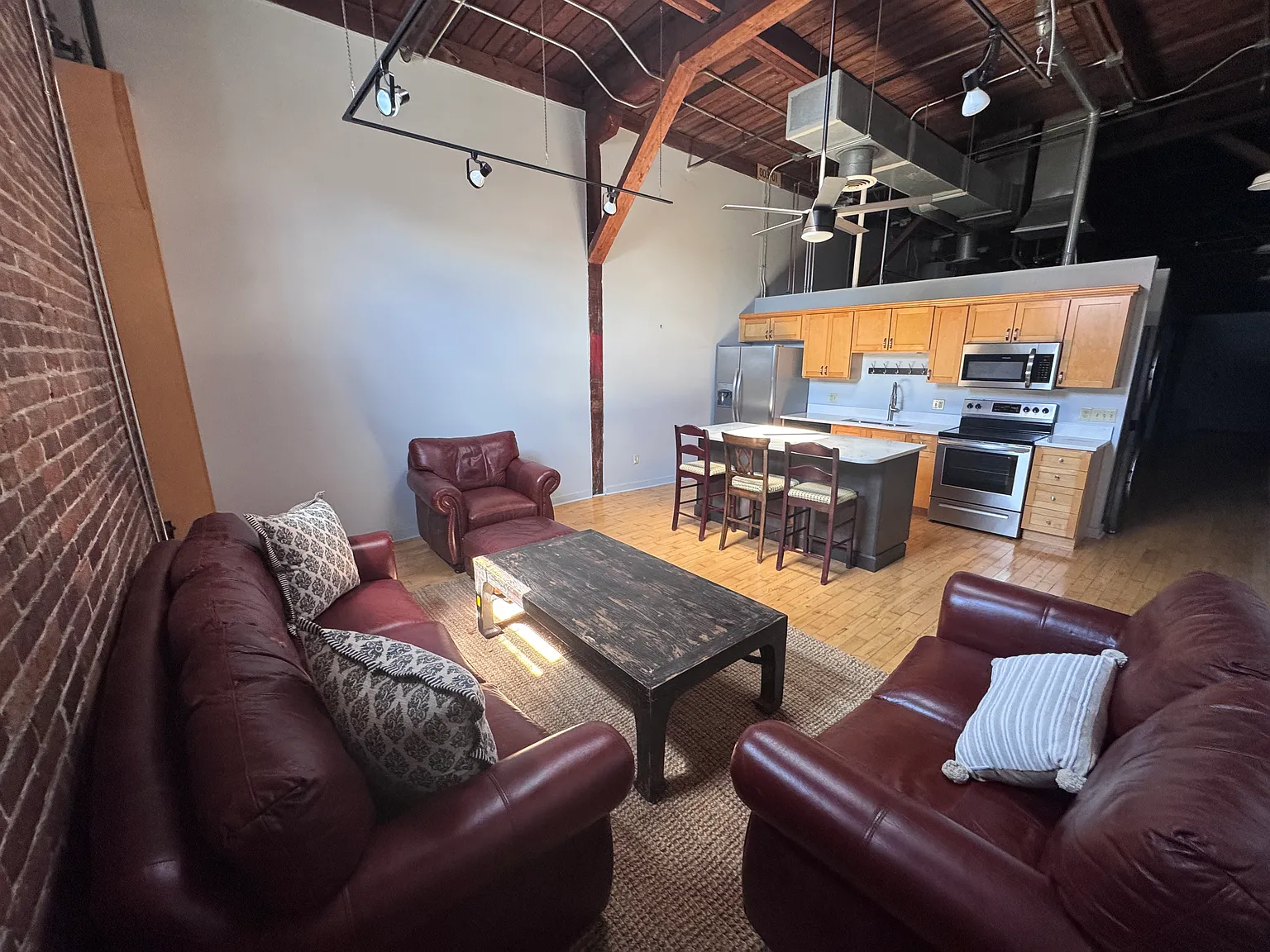 222 Bolivar St — Photo 1