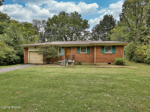 1607 Greenland Park Cir, Shelbyville, KY 40065