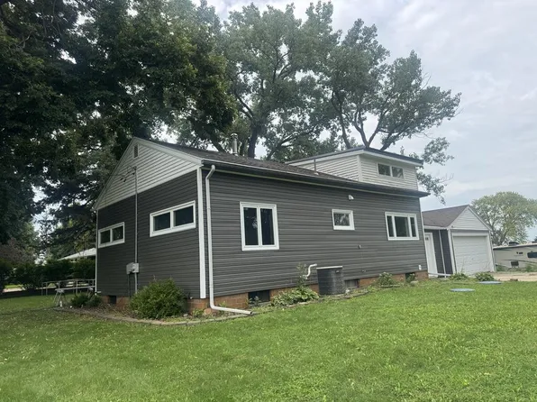 350 Main St, Manson, IA 50563