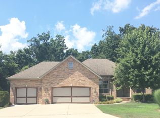 716 Brook Forest Rd, Nixa, MO 65714