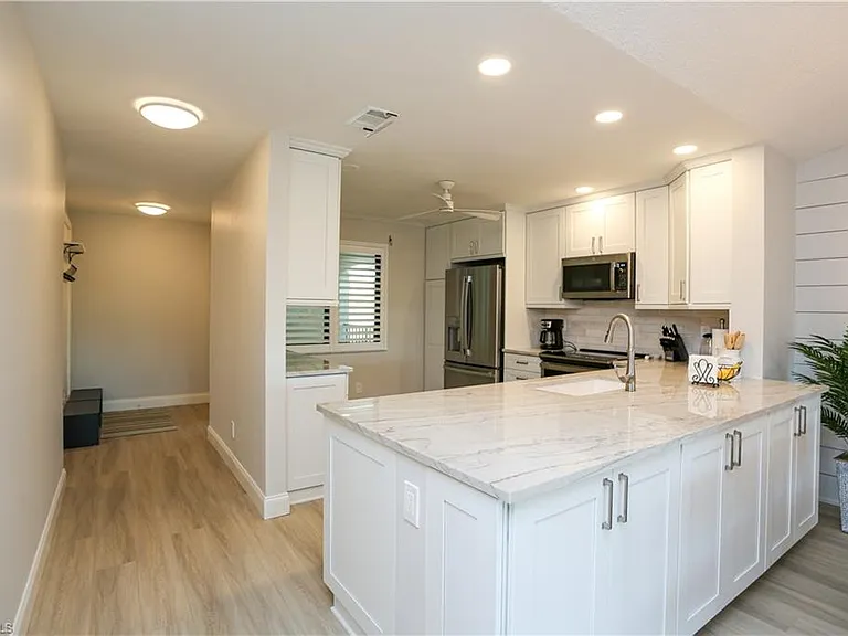 5733 Deauville Cir #G308 — Photo 7