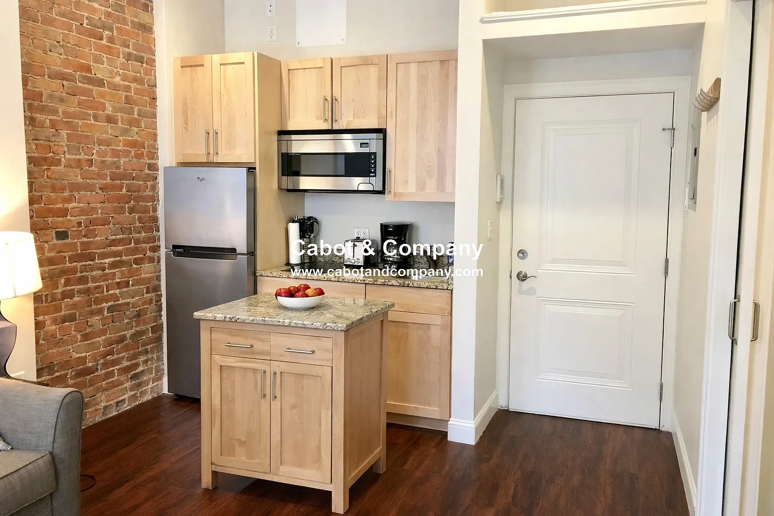 1 bed, 1.0 bath, $2,650 — Photo 2