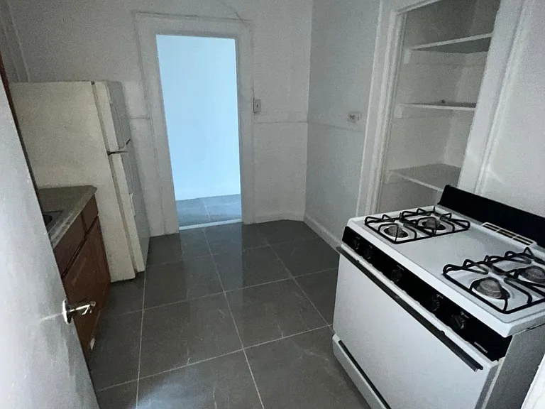 759 Highland Ave #H6 — Photo 10