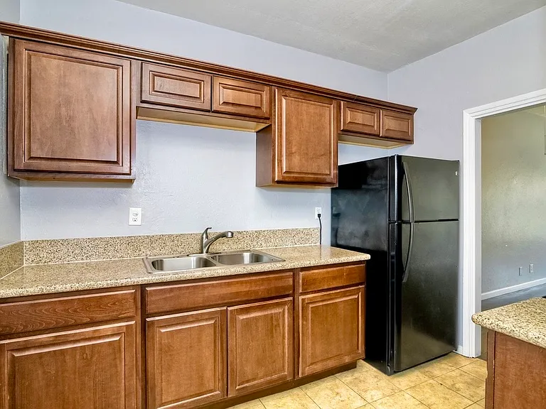 3557 College Ave #1/2 — Photo 11