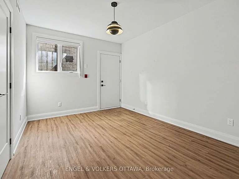 35 Monk St #1 — Photo 11