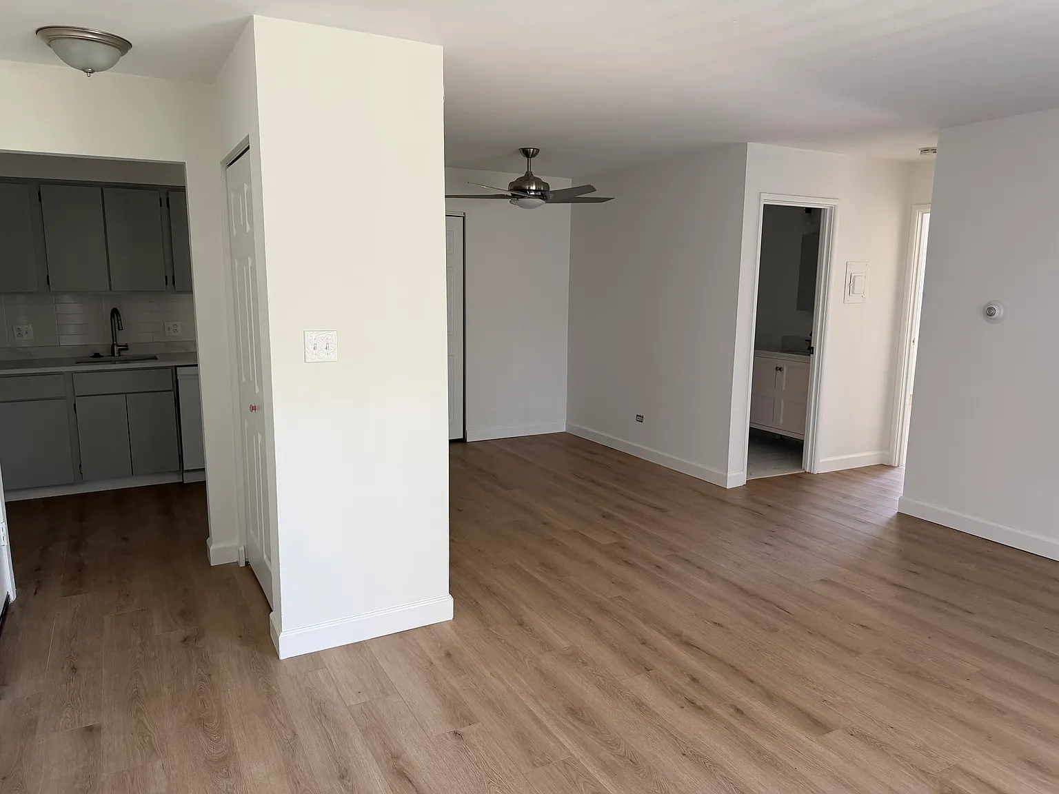 10S473 Echo Ln — Photo 4