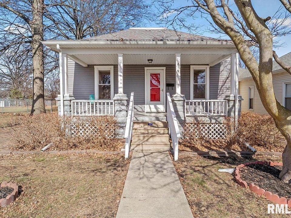 1st image of 819 W Franklin St