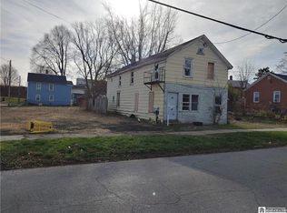 47 E 2nd St, Dunkirk, NY 14048