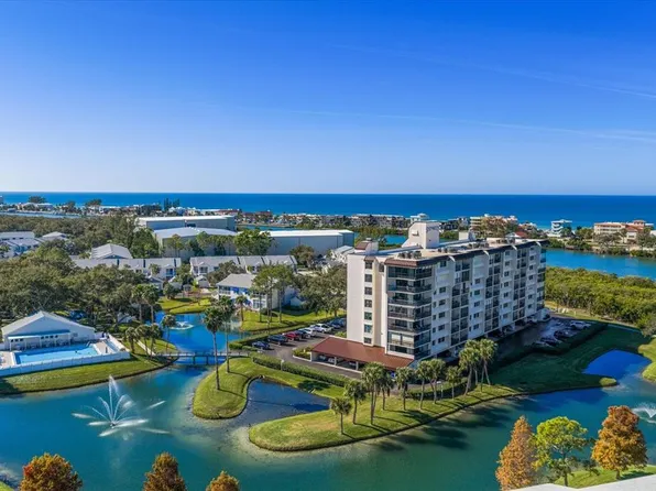 11590 Shipwatch Dr APT 447, Largo, FL 33774