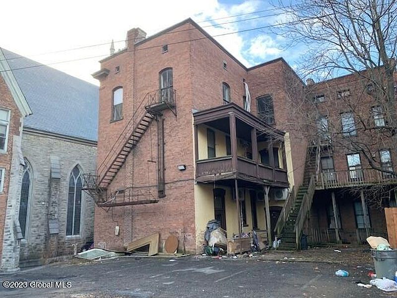 5th image of 281 State Street