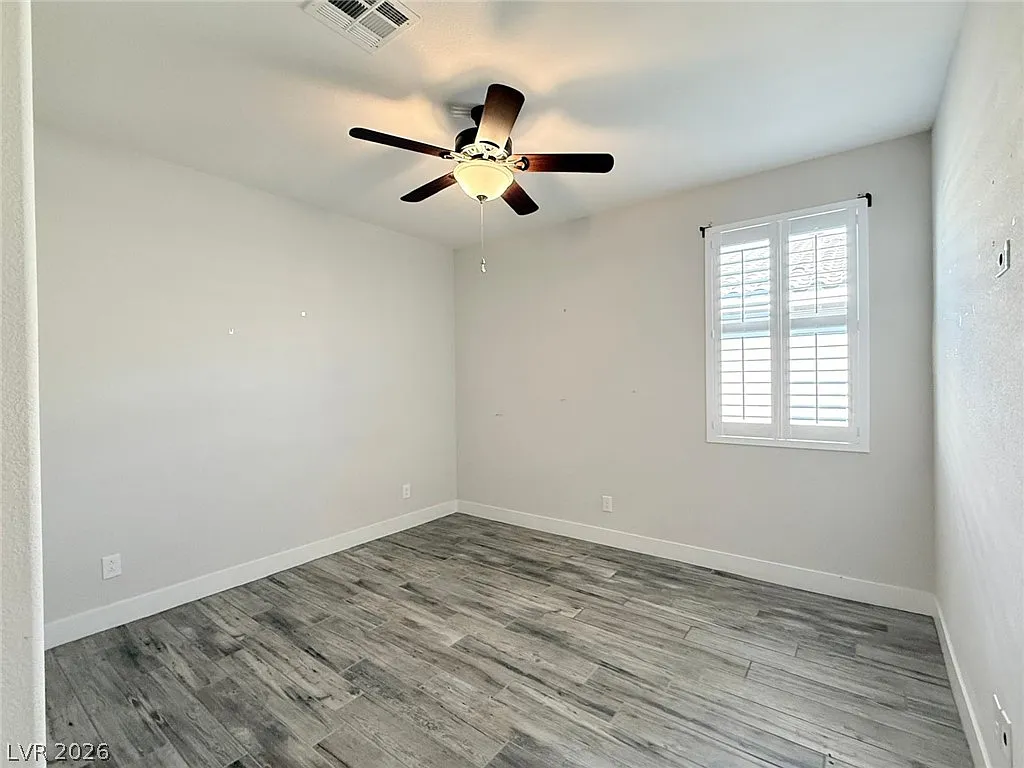 3 bed, 2.5 bath, 2193 sqft, $2,400 — Photo 4