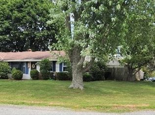 35 Dagmar Dr, Brockton, MA 02302