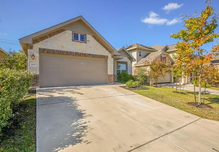 14002 Madrigal Ln — Photo 27
