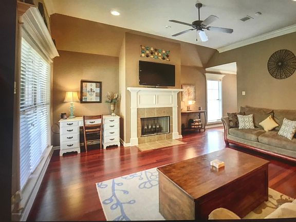 3rd image of 103 Quiet Meadows Cir