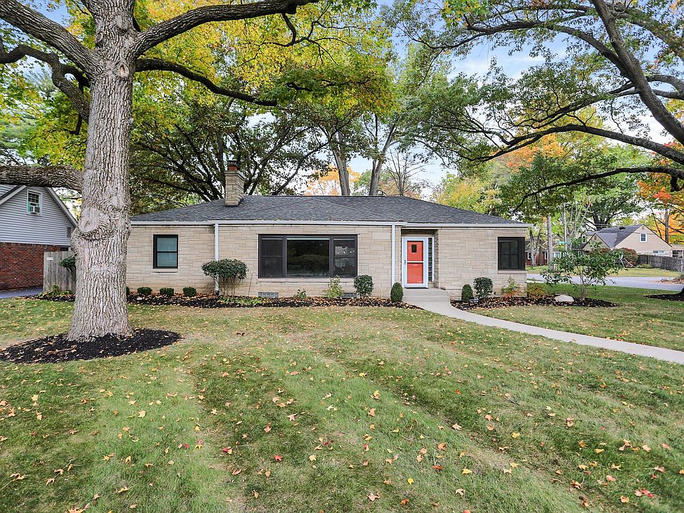 1st image of 1174 Ivy Ln