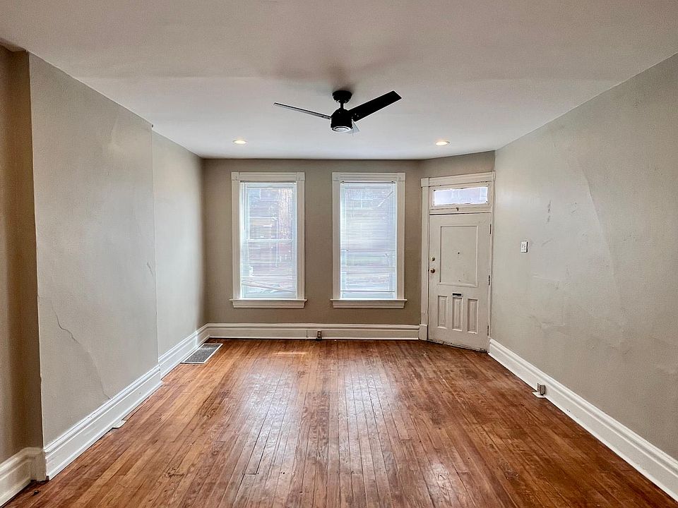 1st image of 2921 Pennsylvania Ave Floor 1