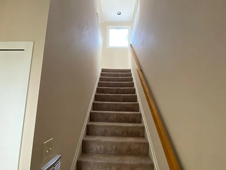 29315 Laurel Dr — Photo 2