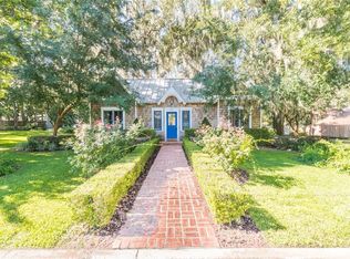 610 E Johns Ave, Mount Dora, FL 32757