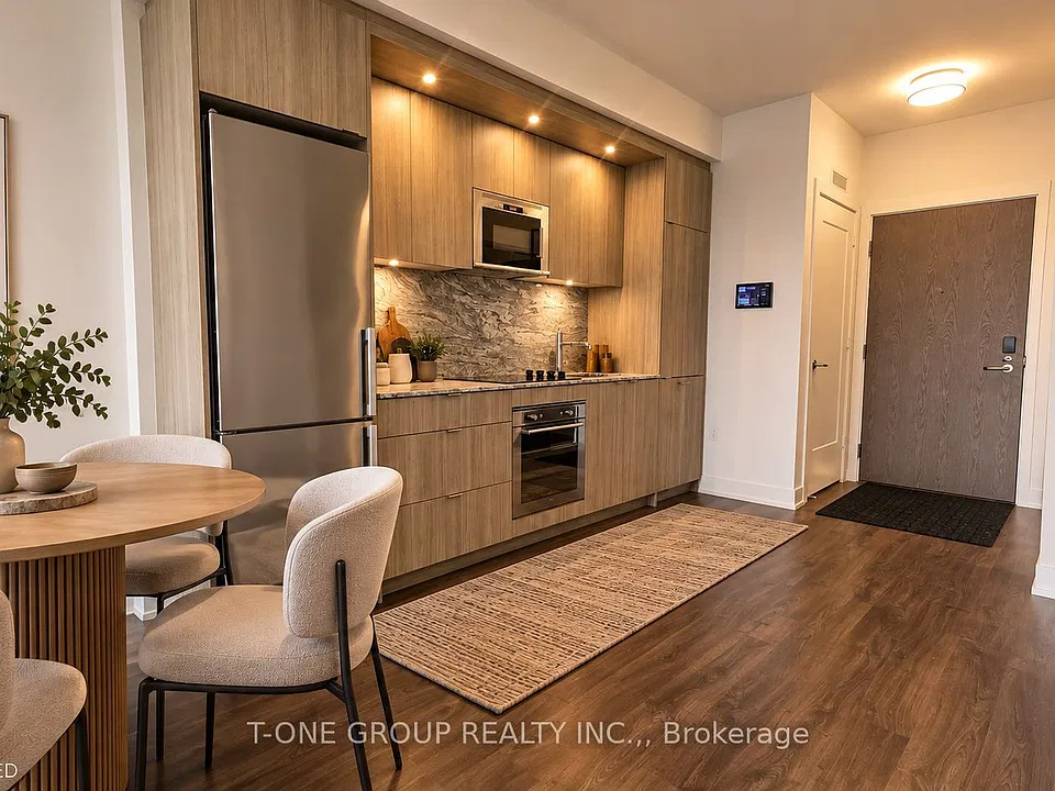 30 Inn On The Park Dr #406