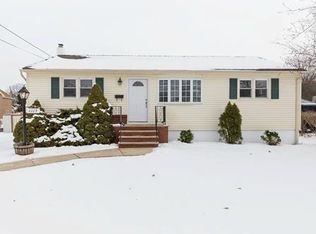 1115 Eva St, Piscataway, NJ 08854