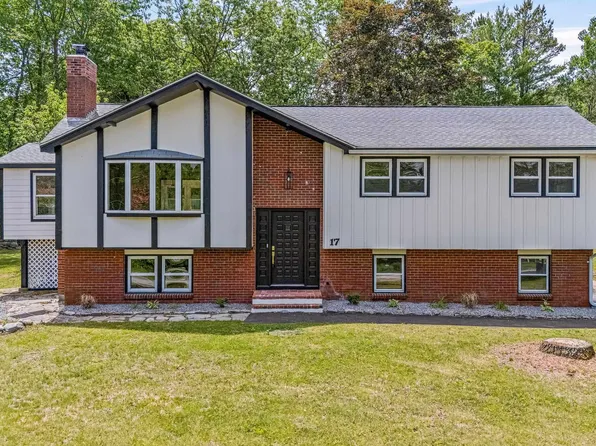 17 Brookview Drive, Pelham, NH 03076