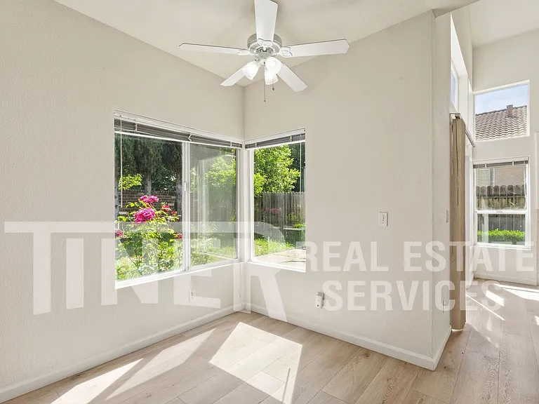 6931 Romanzo Way — Photo 14