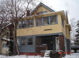 3305 E Overlook Rd, Cleveland Heights, OH 44118