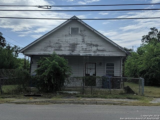 1st image of 708 N Hamilton St
