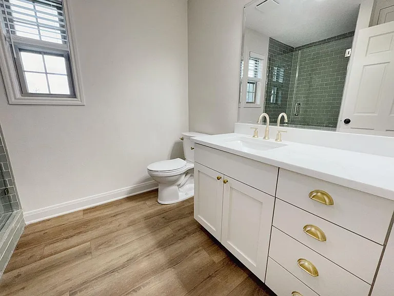 5121 FM 446 — Photo 32