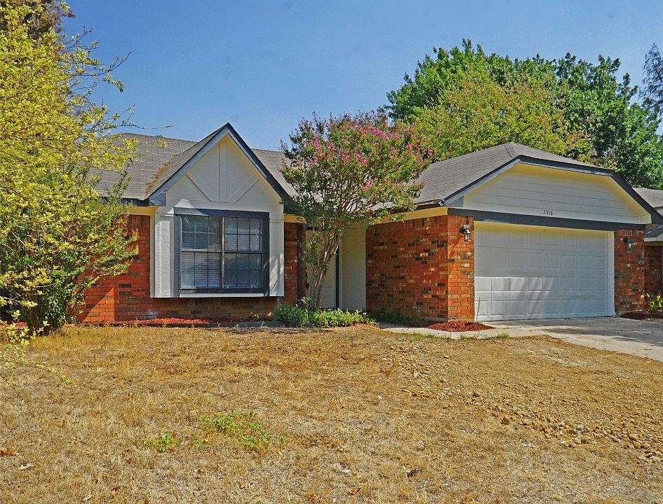 1st image of 2916 Creekwood Ln