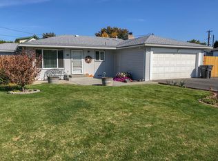 3305 W Viola Ave, Yakima, WA 98902
