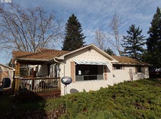 386 Page Rd, Winchester, OR 97495