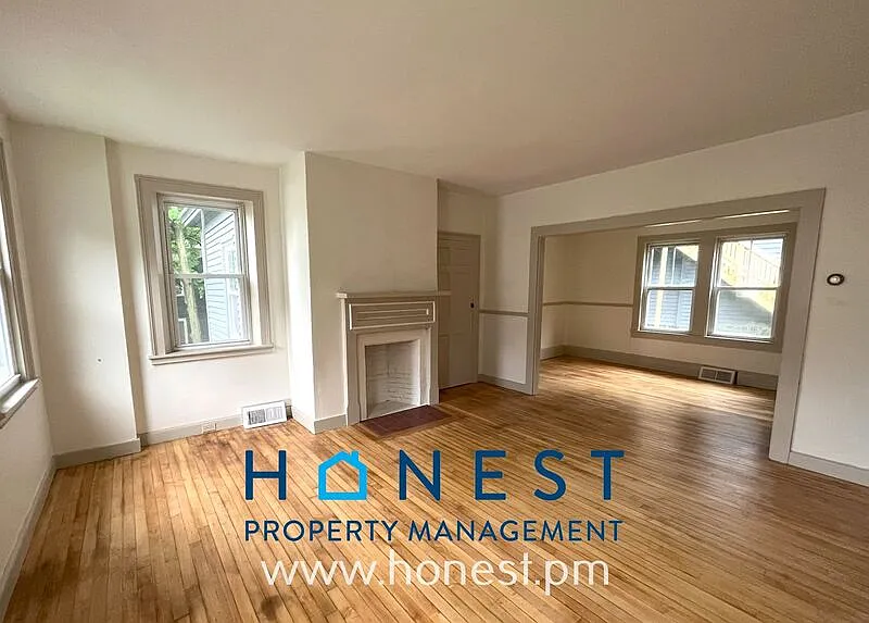 20 Academy St #4