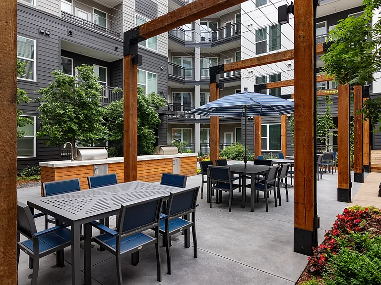 Bellamy Executive Park — Photo 19