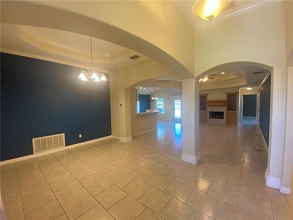 4th image of 2510 Windrose Dr