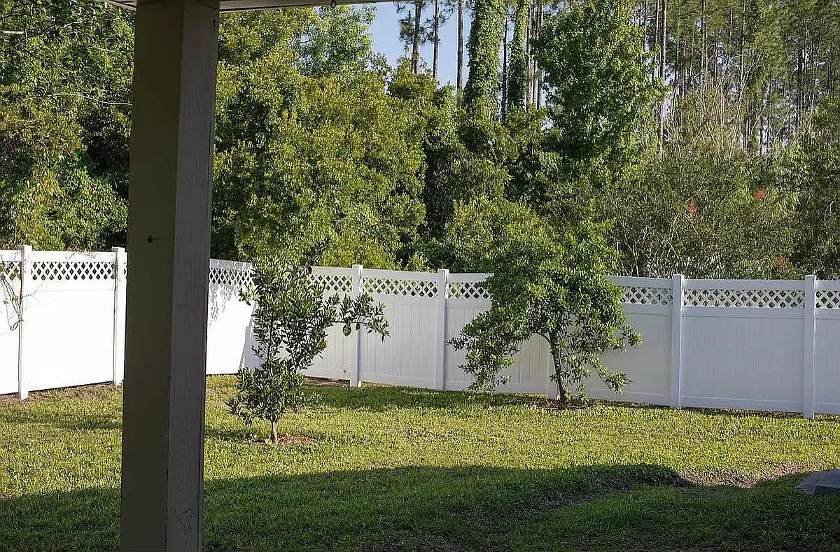 Building Photo - 420 S Aberdeenshire Dr